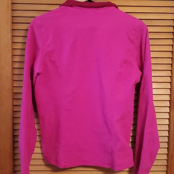 The North Face Pullover - Picture 2 of 3